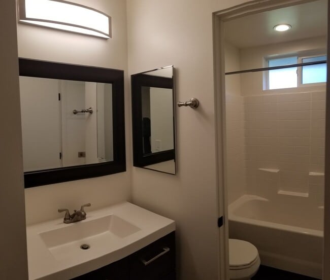 Building Photo - 5 bed 6 bath across street from Cal Poly c...