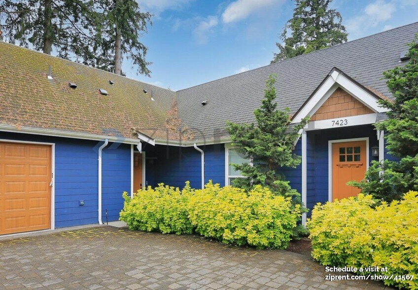 Primary Photo - 7423 132nd Ave NE