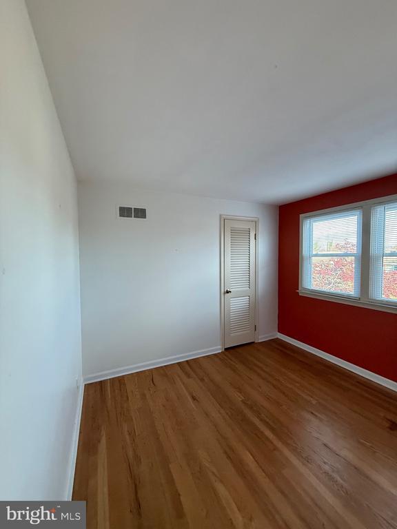 Building Photo - 606 Wyoming Ave