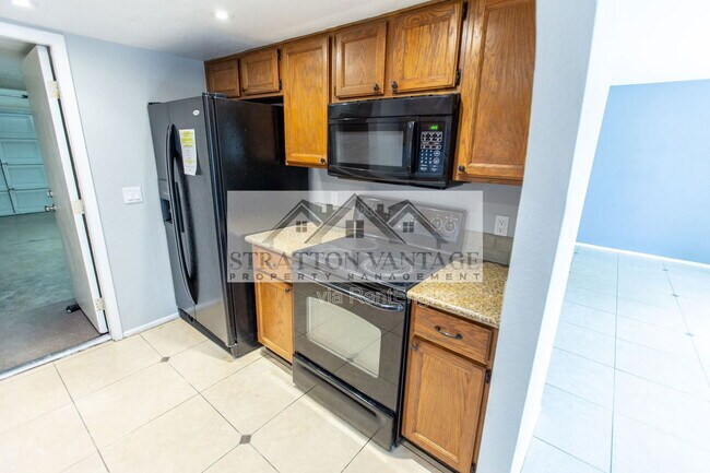 Building Photo - 19802 N 4th St