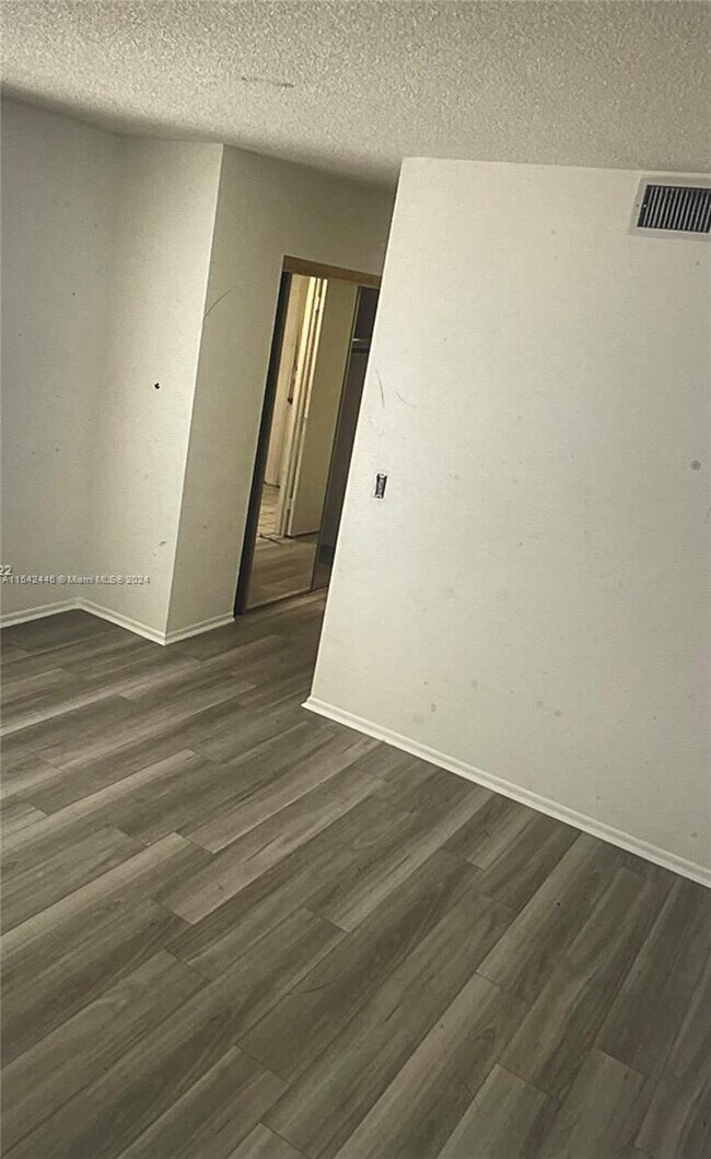 Building Photo - 7765 SW 86th St