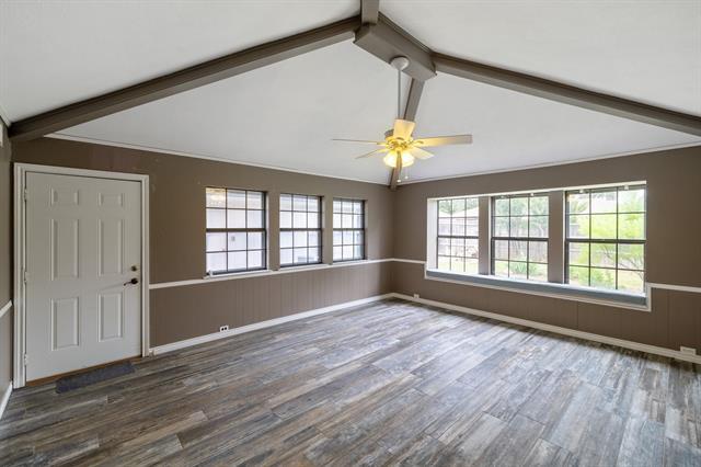 Building Photo - 1527 Estates Way
