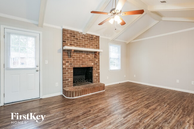 Building Photo - 7720 Quest Dr