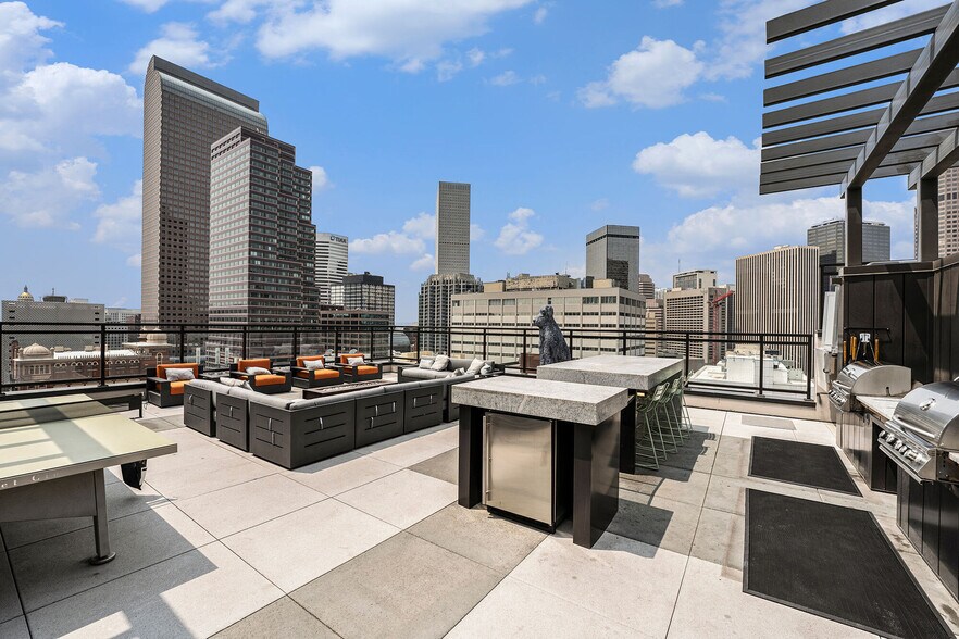 Building Photo - SOVA ON GRANT