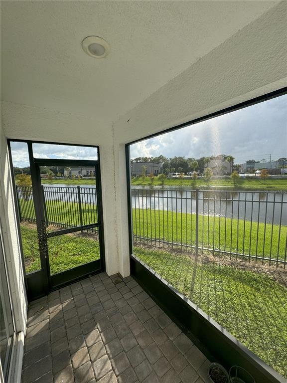 Building Photo - 3370 Beaute Dr