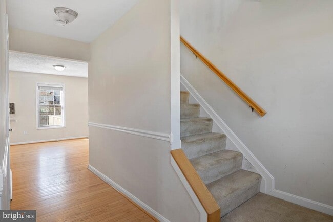 Building Photo - 21443 Hillary Ct