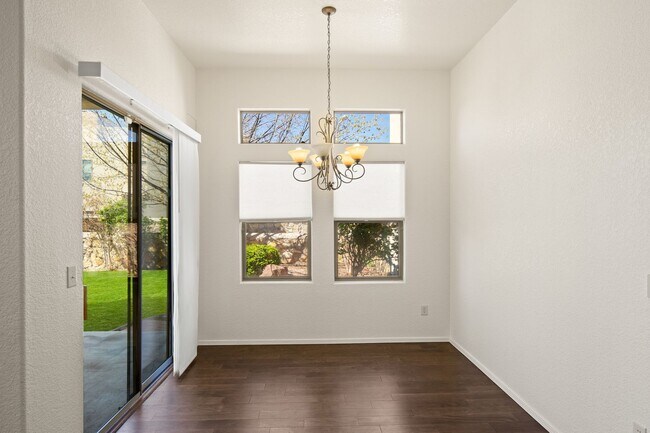 Building Photo - Spacious Home in Del Prado with pool access