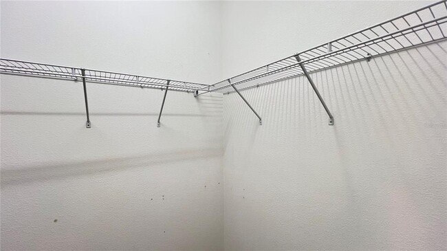 Building Photo - 15079 Evergreen Oak Loop