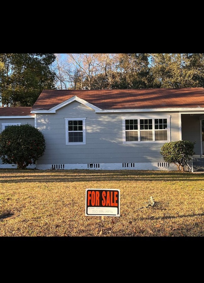 Primary Photo - 511 Avondale Ct