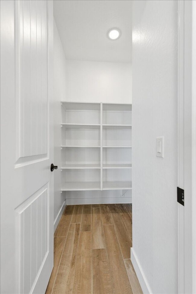 Building Photo - 2225 N 140th Dr