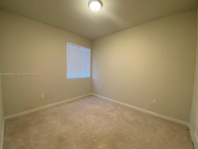 Building Photo - 10820 SW 232nd Terrace