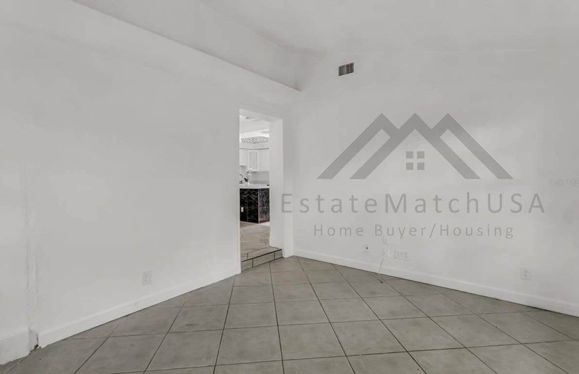 Building Photo - 1512 Stevenson Dr