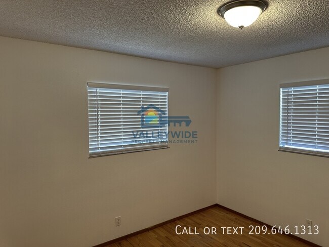 Building Photo - 2023 Moran Ave