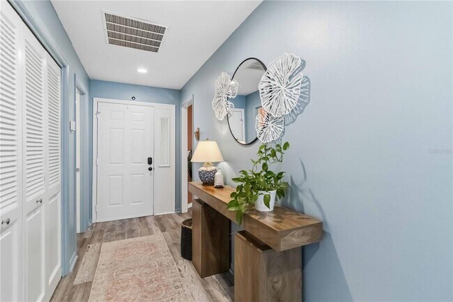 Building Photo - 3689 Glen Eagle Dr