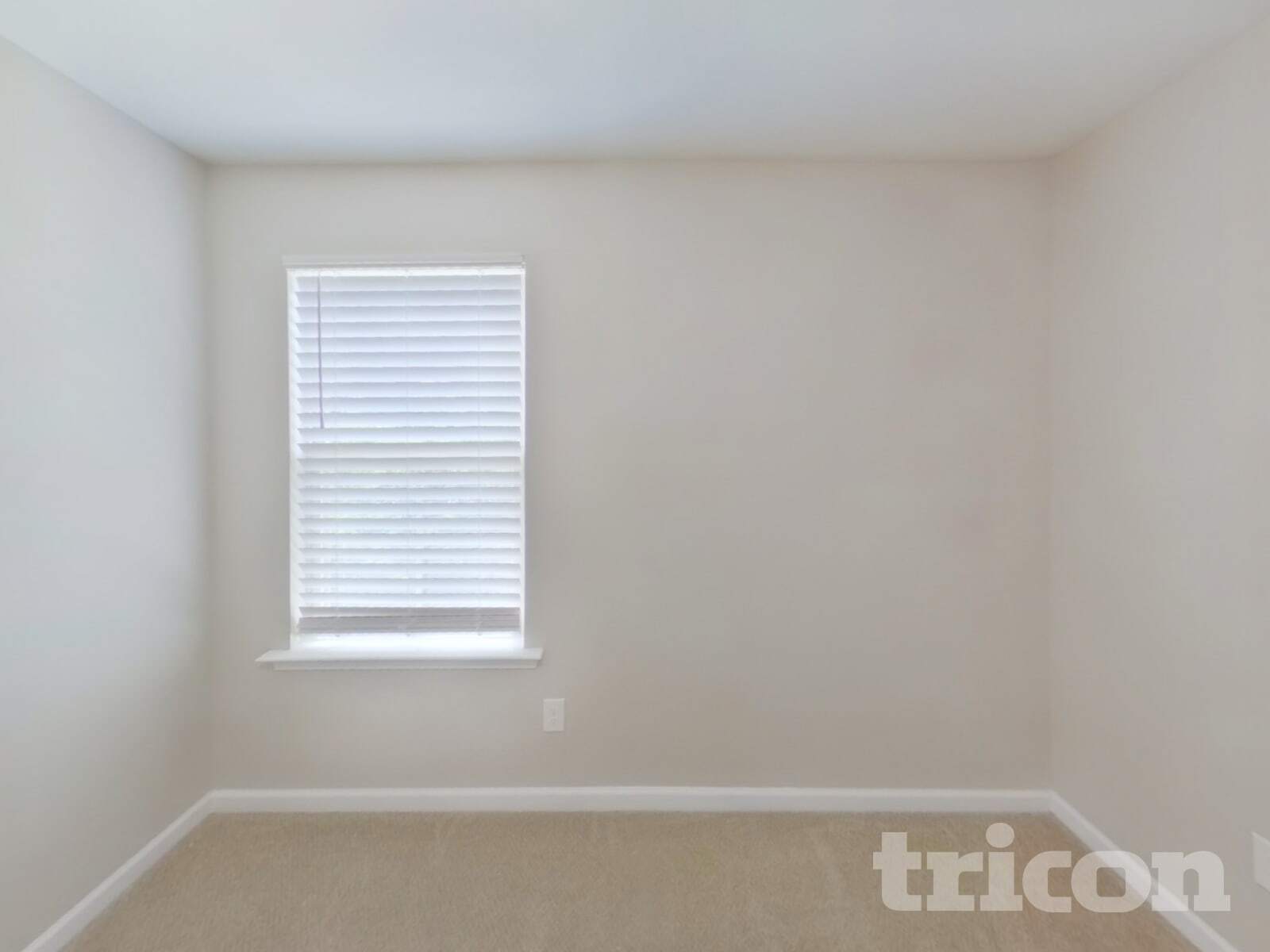 Building Photo - 437 Eastfair Dr