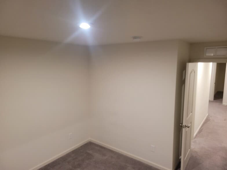 Building Photo - 13228 Caterwood Cir