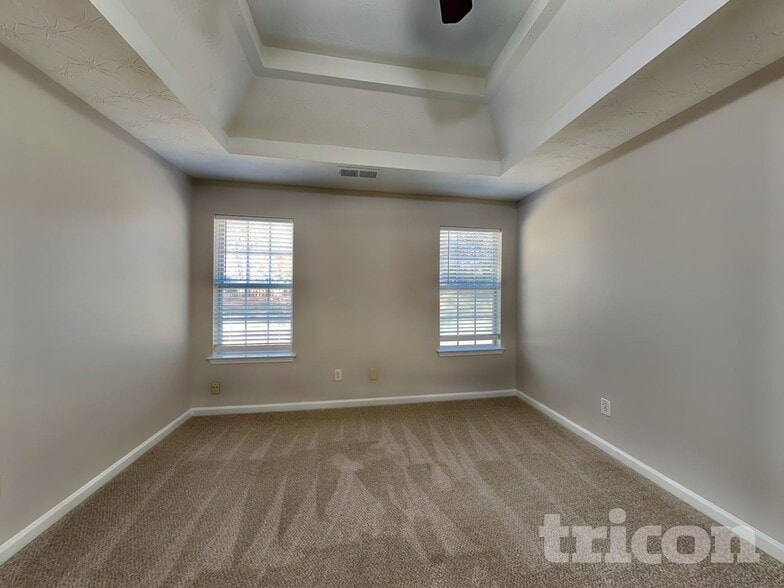 Building Photo - 25 Zebulon Pl