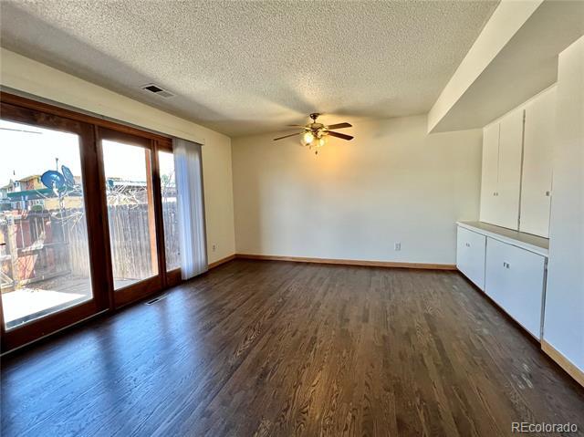 Building Photo - 9032 E Lehigh Ave