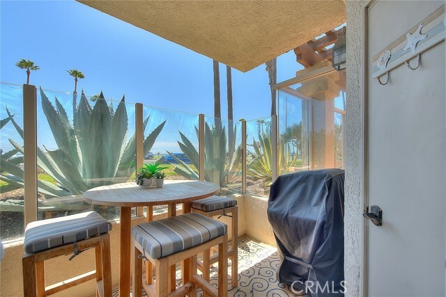 Building Photo - 1400 Pacific Coast Hwy