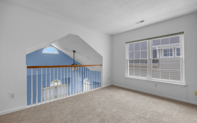 Building Photo - 1553 Wynd Crest Way