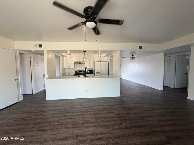 Building Photo - 3431 W Acoma Dr