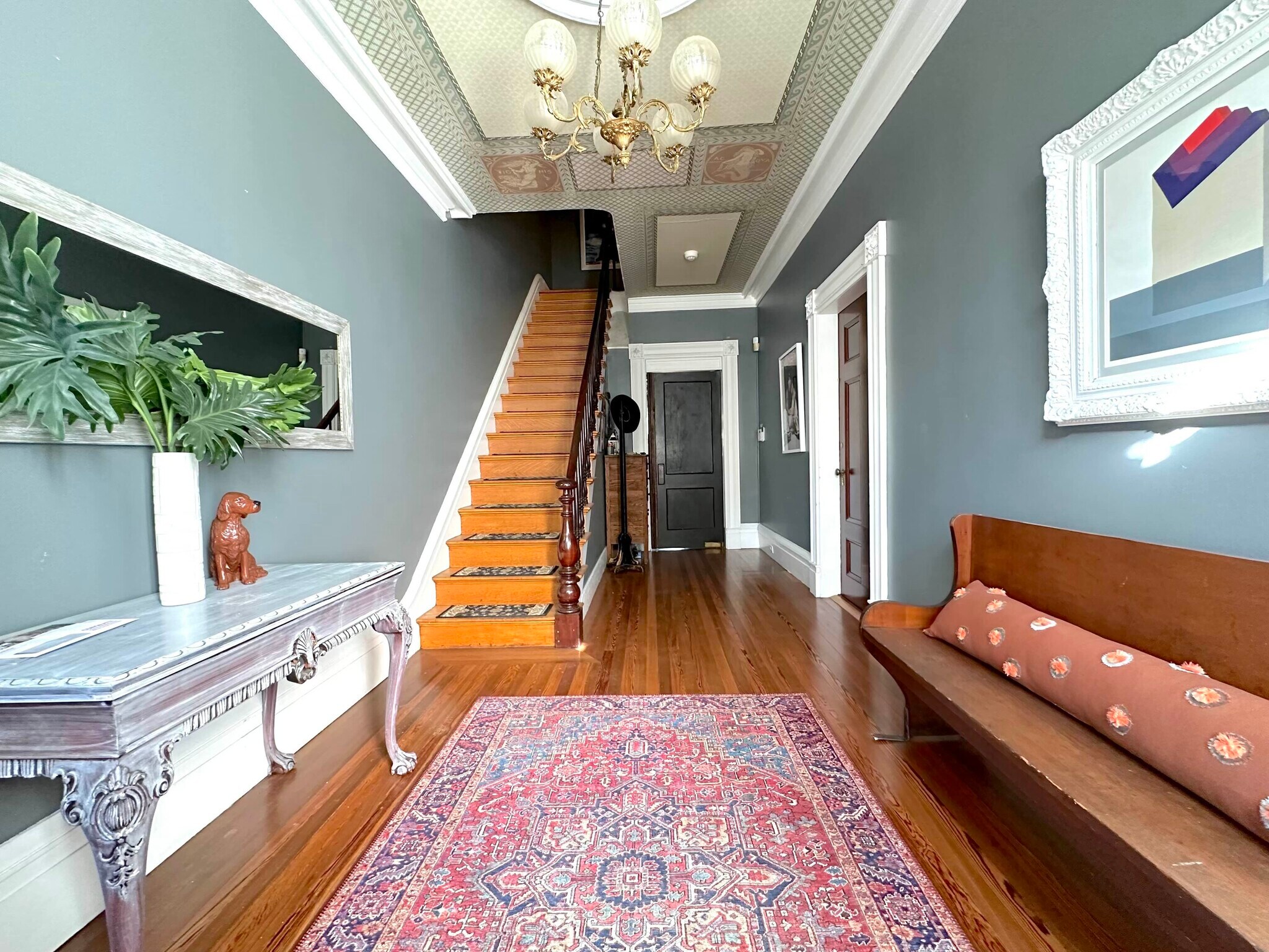 Building Photo - 112 1st St