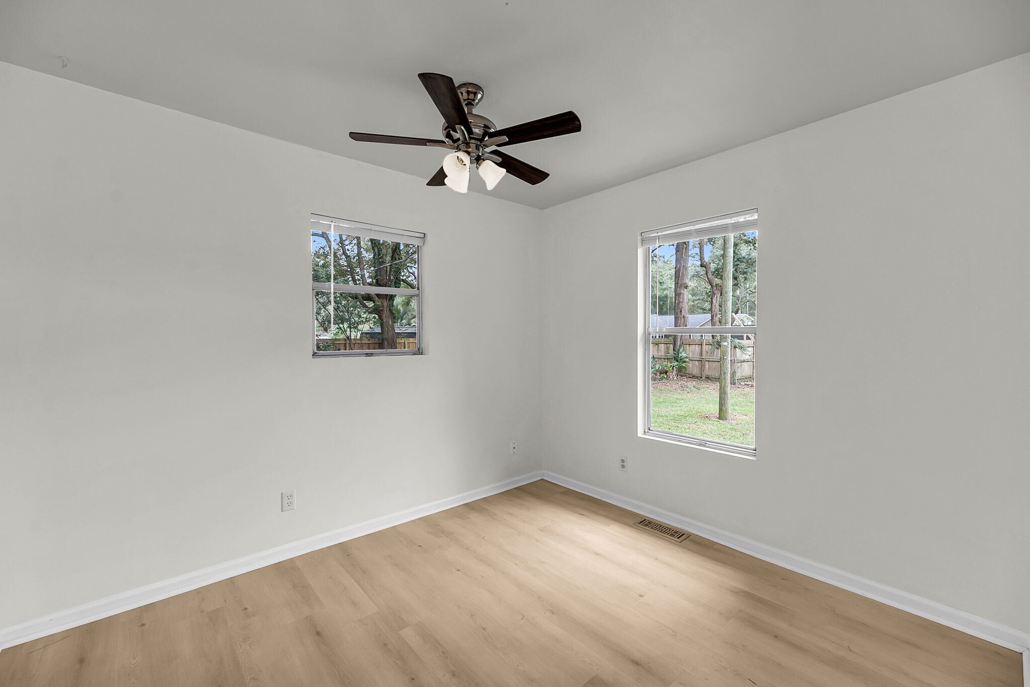 Bedroom 3 - 1594 Point Park Dr