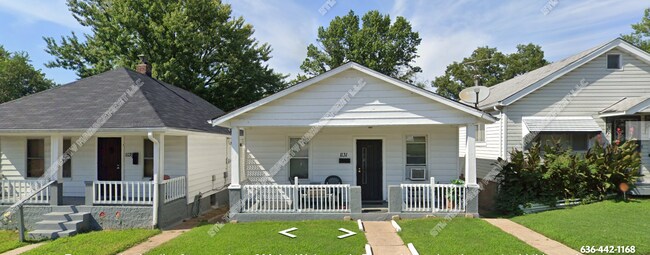 Primary Photo - 1131 Canaan Ave