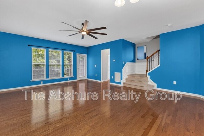 Building Photo - 8611 Macedonia Lake Dr