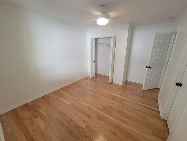 3rd Bedroom - 1131 Montreat Ave SW