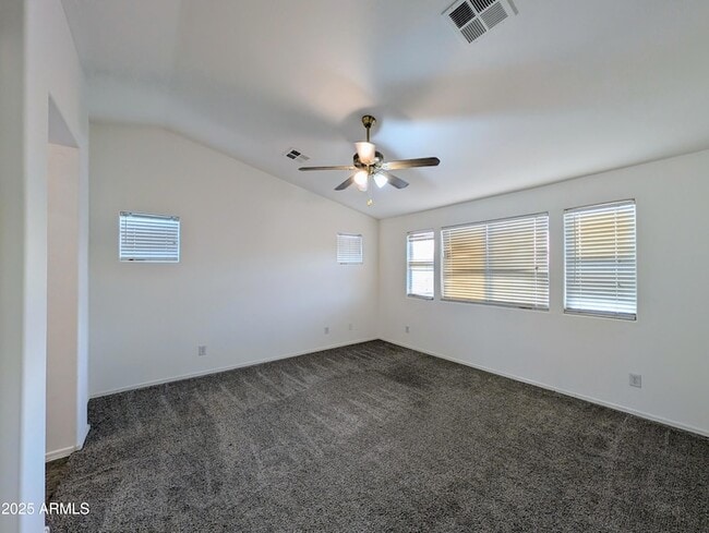 Building Photo - 3848 E Pollack St