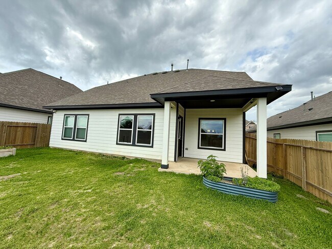 Building Photo - 11707 Eclipse Dr