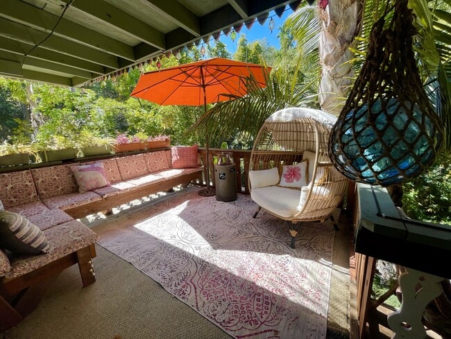 Building Photo - 19623 Grand View Dr