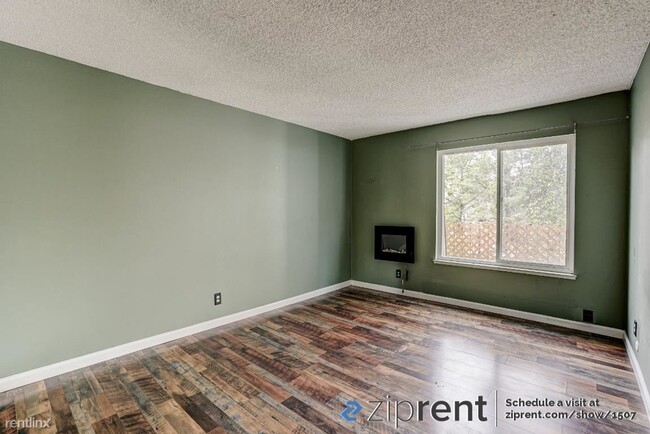 Building Photo - 1 br, 1 bath Condo - 1457 N Camino Alto, V...