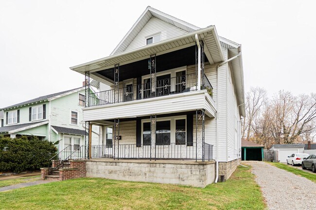 Building Photo - 841-841 Allison Ave