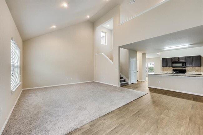 Building Photo - 3205 Ortman Dr