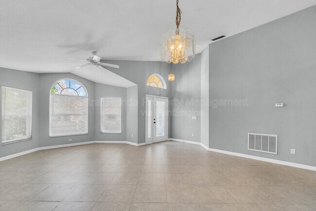 Building Photo - 10754 Flycast Cir