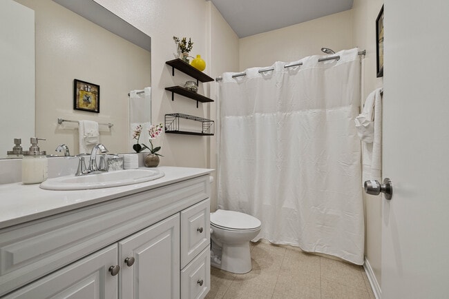 Building Photo - 7221 Cedar Rd