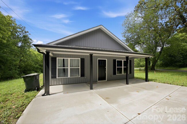 Building Photo - 53 Travora Cir