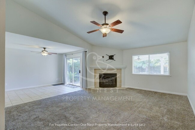 Building Photo - Updated 3 Bedroom 2 Bathroom Home in Wheat...