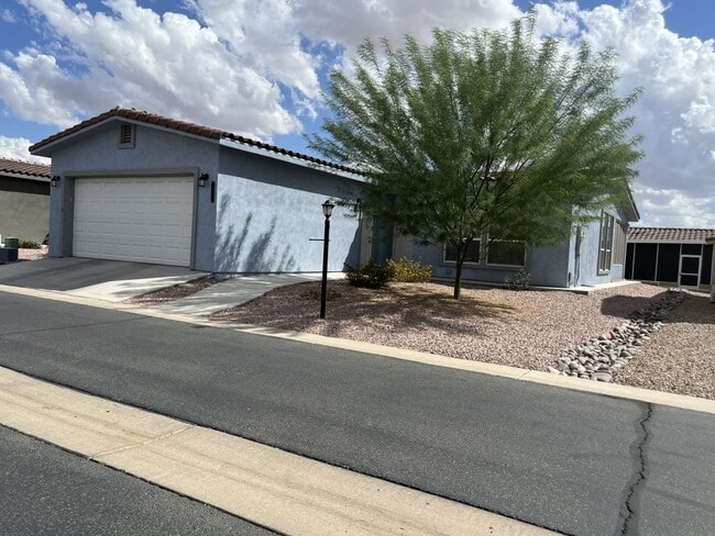 Building Photo - 3301 S Goldfield Rd