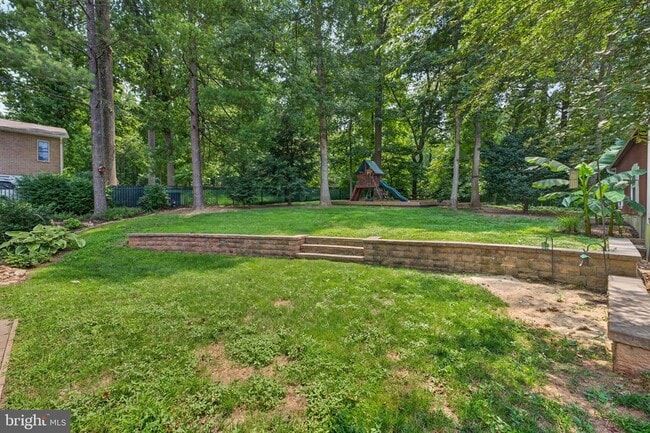 Building Photo - 6443 Walters Woods Dr