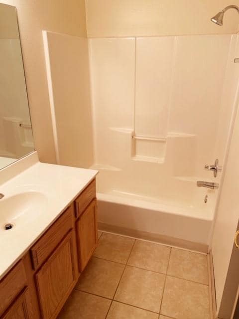 Building Photo - 2310 Orchard St