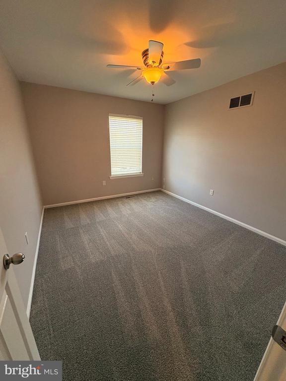 Building Photo - 905 Kennedy Ct