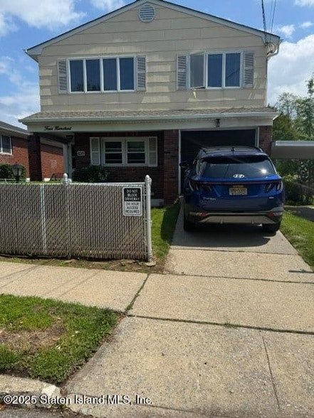 Primary Photo - 400 Durant Ave