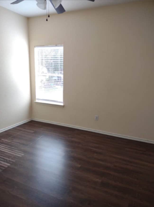 Building Photo - 18208 Maxa Dr