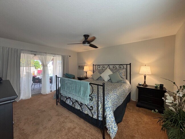 Building Photo - Amazing Views Golf Course Home  in Leisure World a 45+ Active Adult Resort Community. Available s...