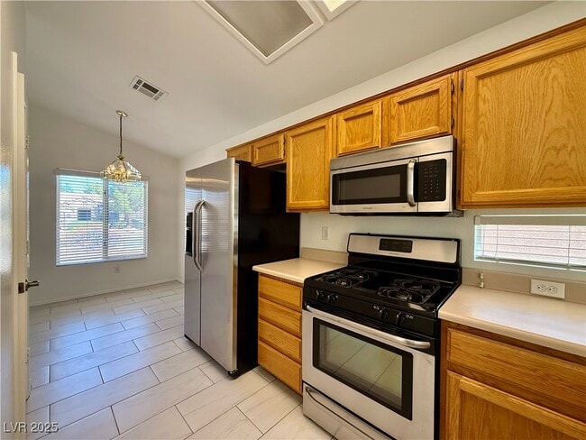 Building Photo - 2173 Point Mallard Dr