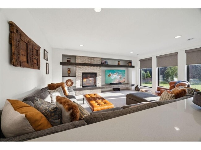 Building Photo - 5960 Prestwick Ct