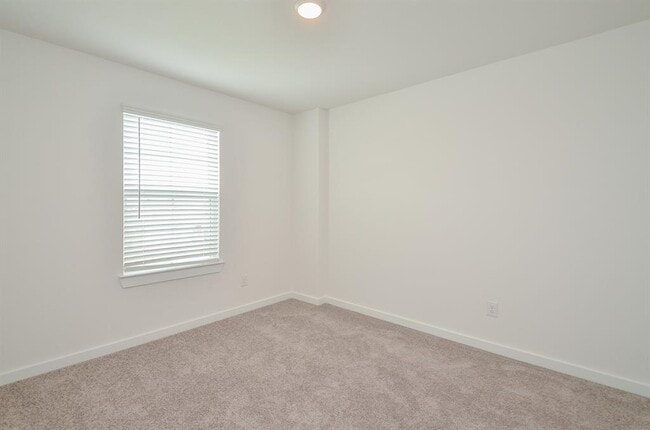Building Photo - 1607 Blue Cypress Dr